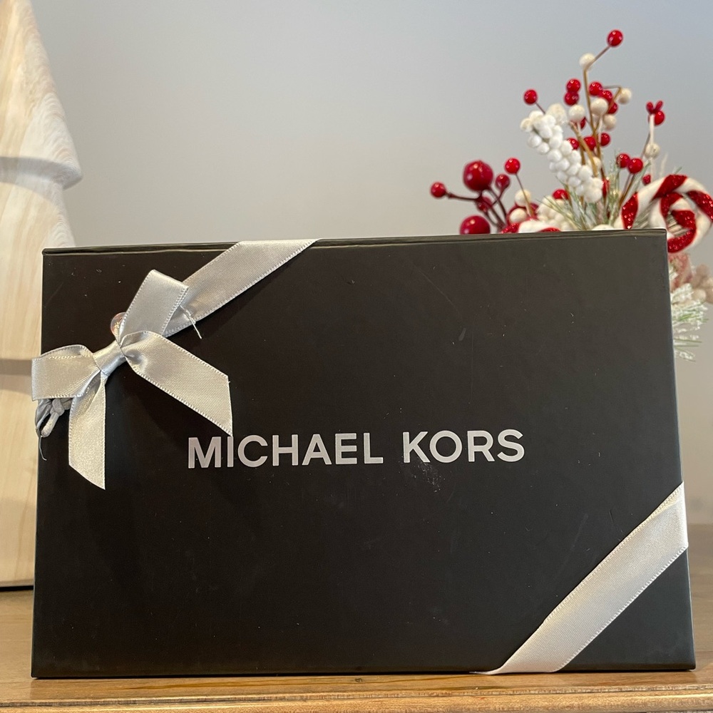 MICHAEL KORS Rivington Leather Key Holder 🎄🎄 - Picture 4 of 14